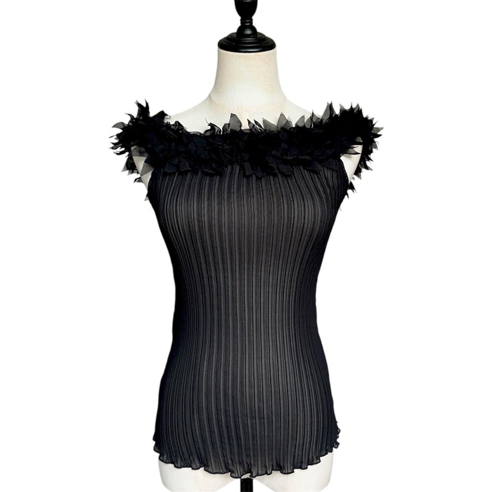 Z Birman Pleated Top Women One Size Black Excellent Floral Off Shoulder Y2K